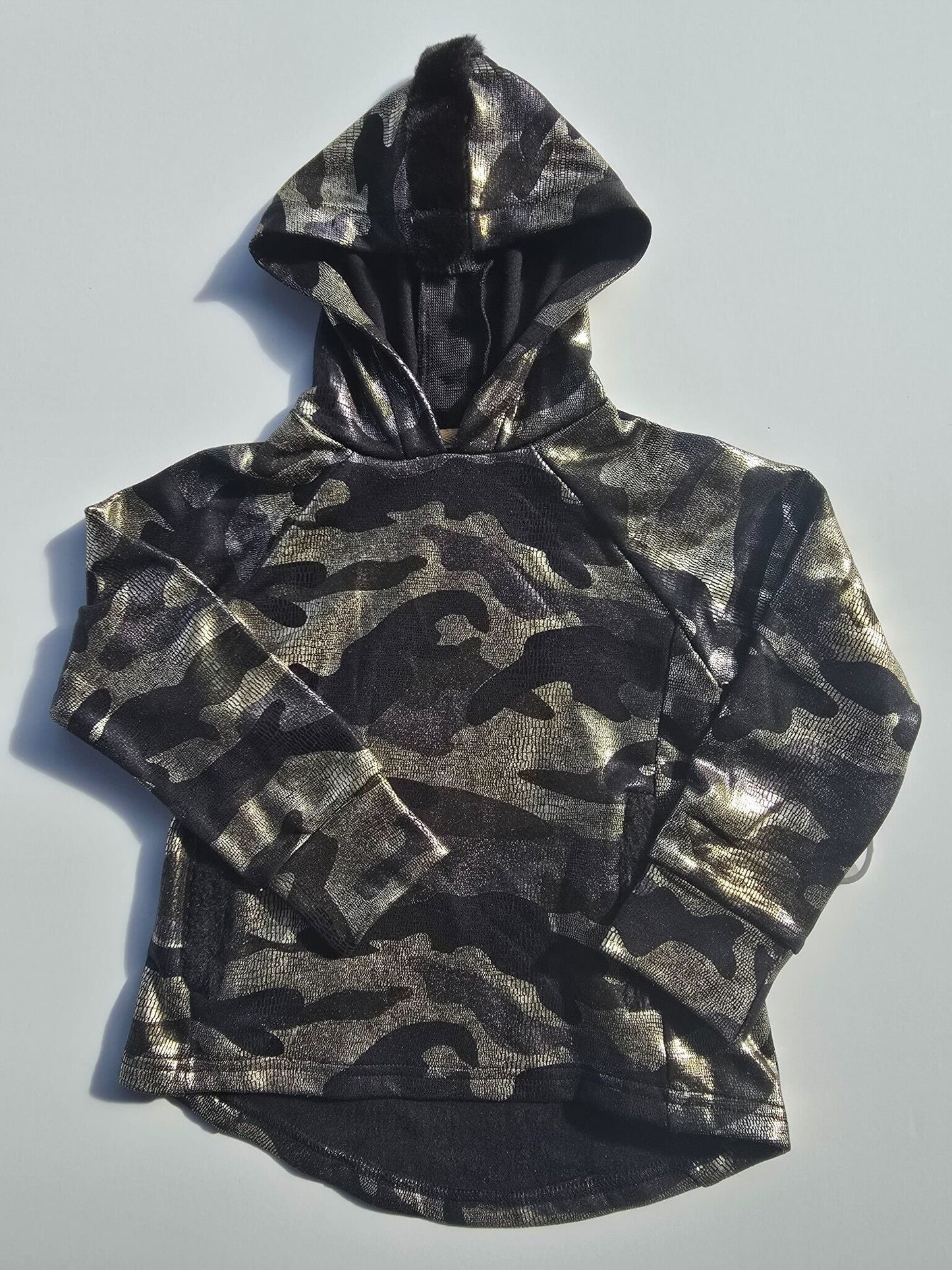 SNAKE PRINT SWEATSHIRT BLACK/GOLD/GREEN