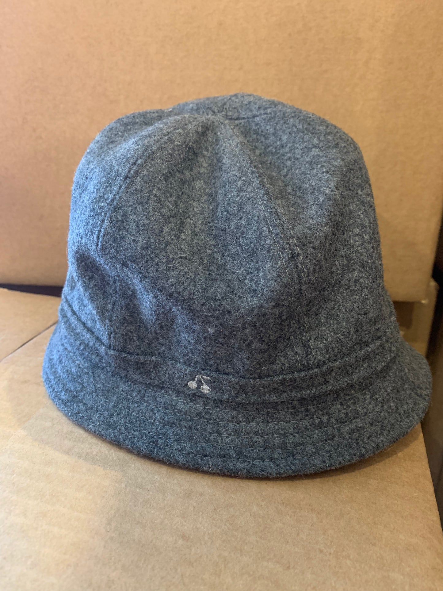 ESPIA GRAY  EHCHAPO