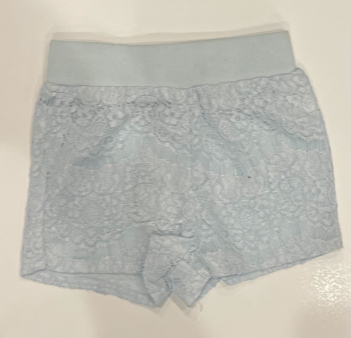 LIGHT BLUE LACE SHORTS