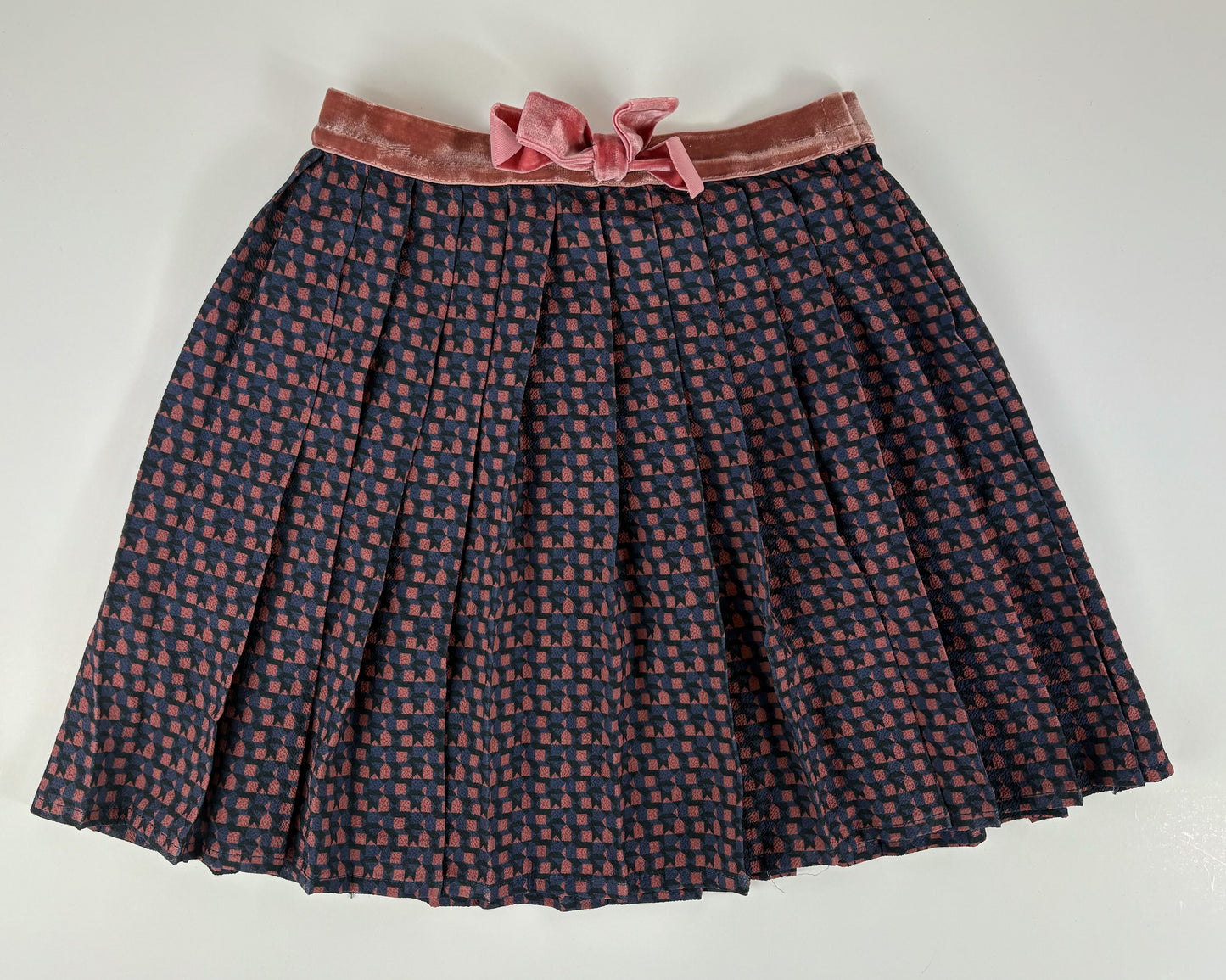NAVY BROWN BLACK GEOMETRIC SKIRT W/ PINK BOW