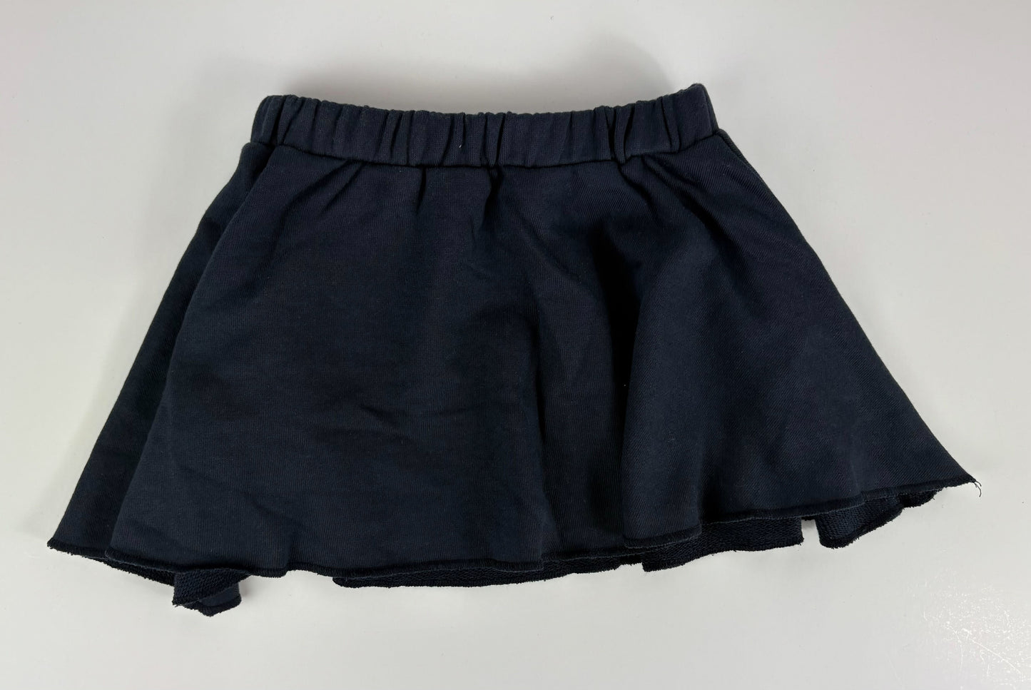 COMFY NAVY SKIRT