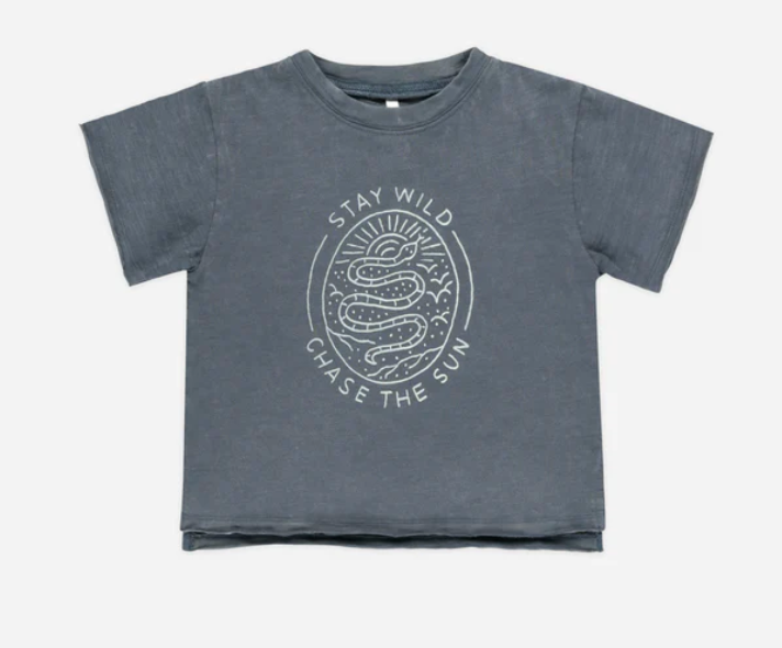 raw edge tee || indigo