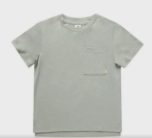 cove essential pocket tee || seafoam