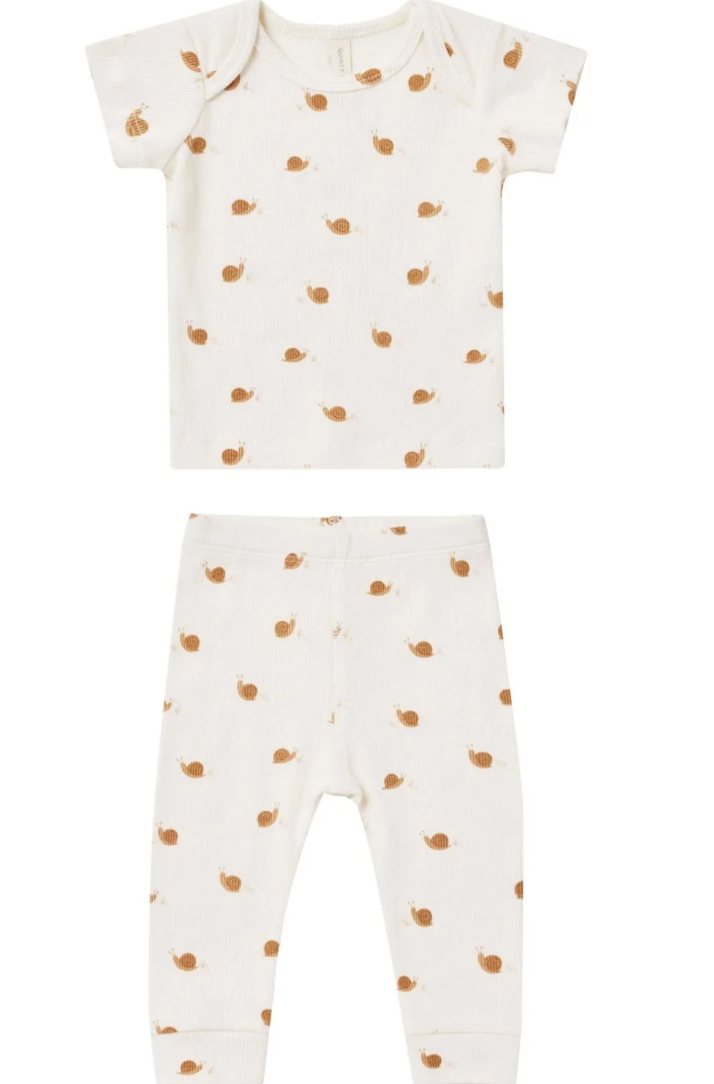 ribbed short sleeve tee + legging set || snails