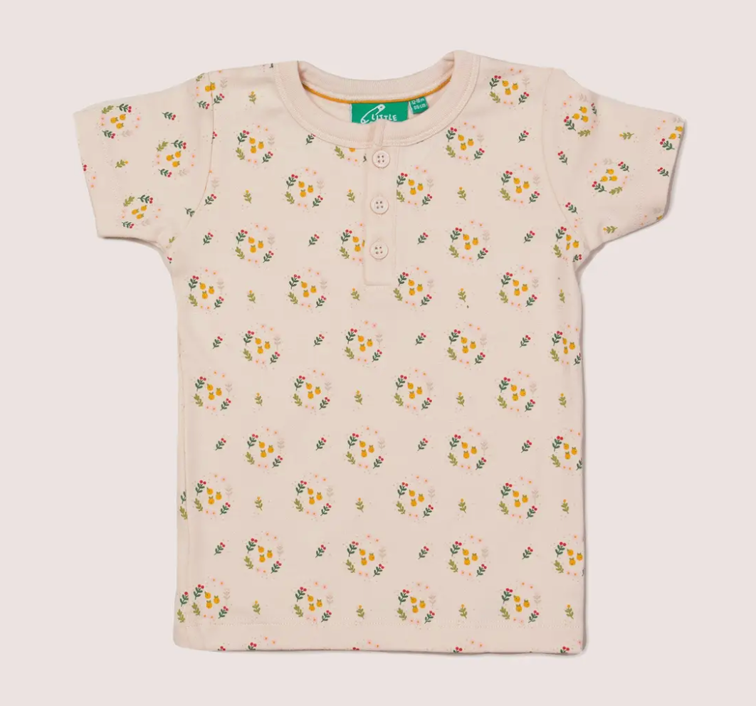 Quince Flowers Button Tee