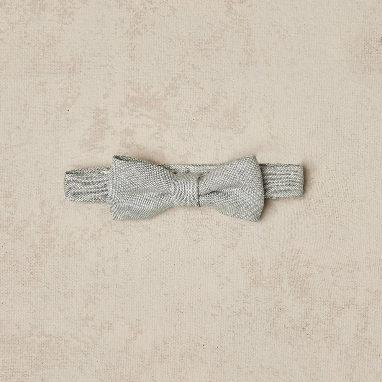 bow tie || chambray