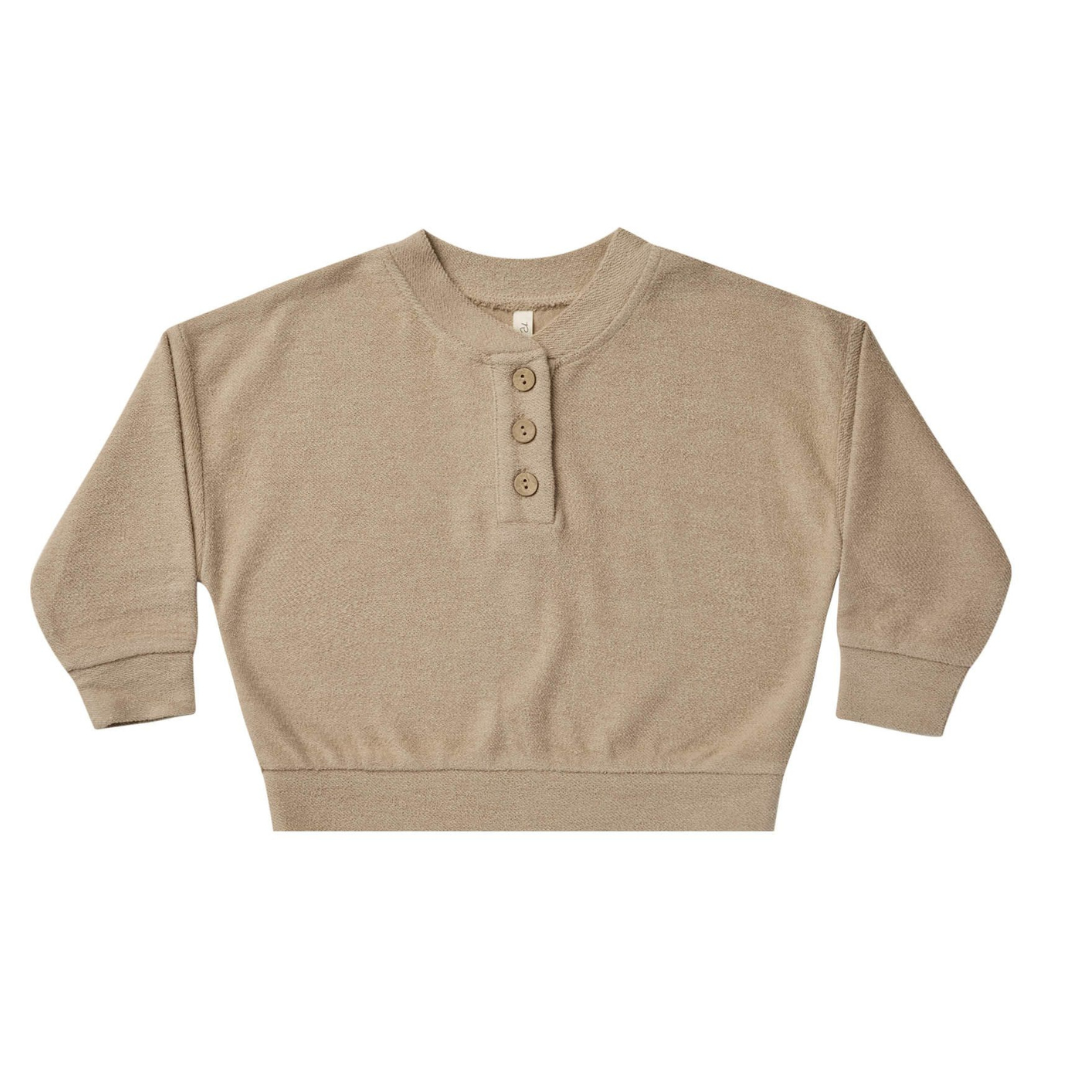 HENLEY SWEATSHIRT || SAND