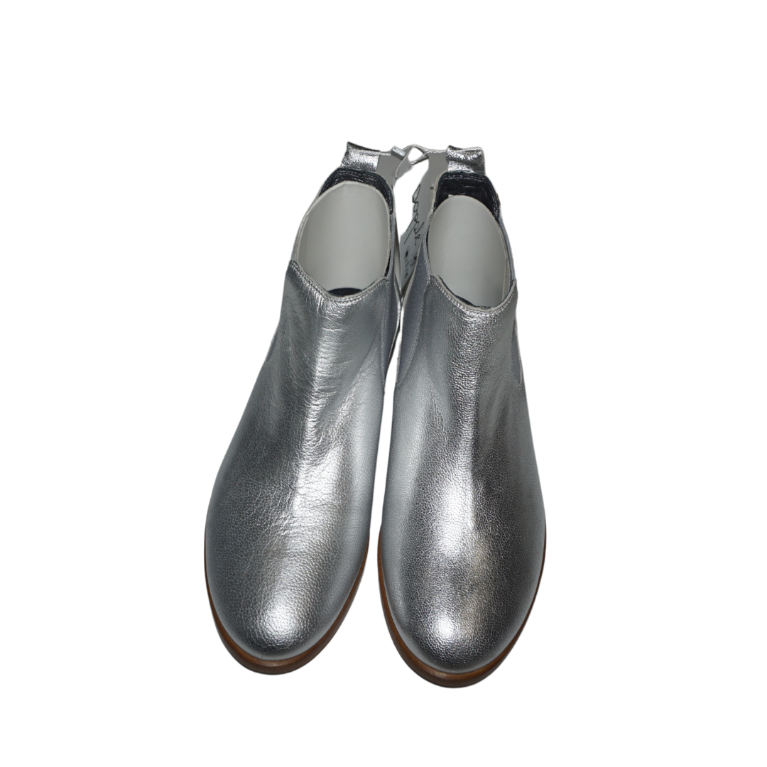 EFBOOTS