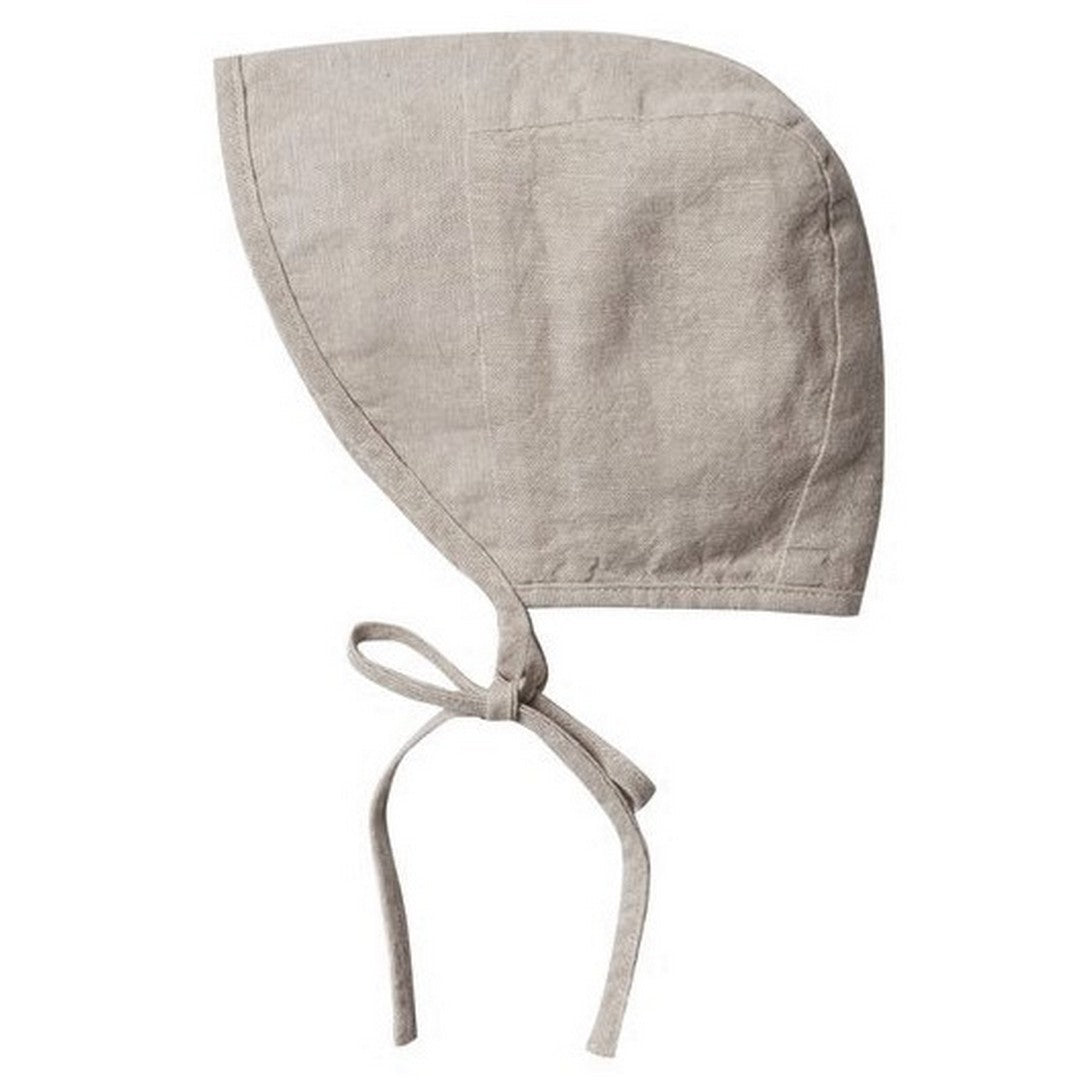 brimmed bonnet